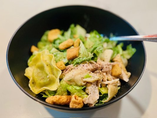 Ravioli Chicken Harmony Salad